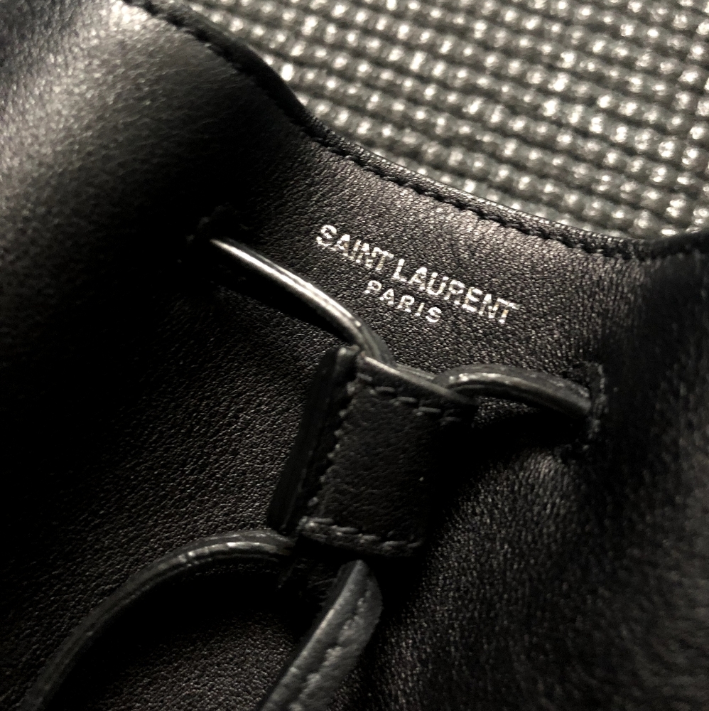 Saint Laurent Medium JEN Flat Bag in Black Leather - Picture 2 of 6